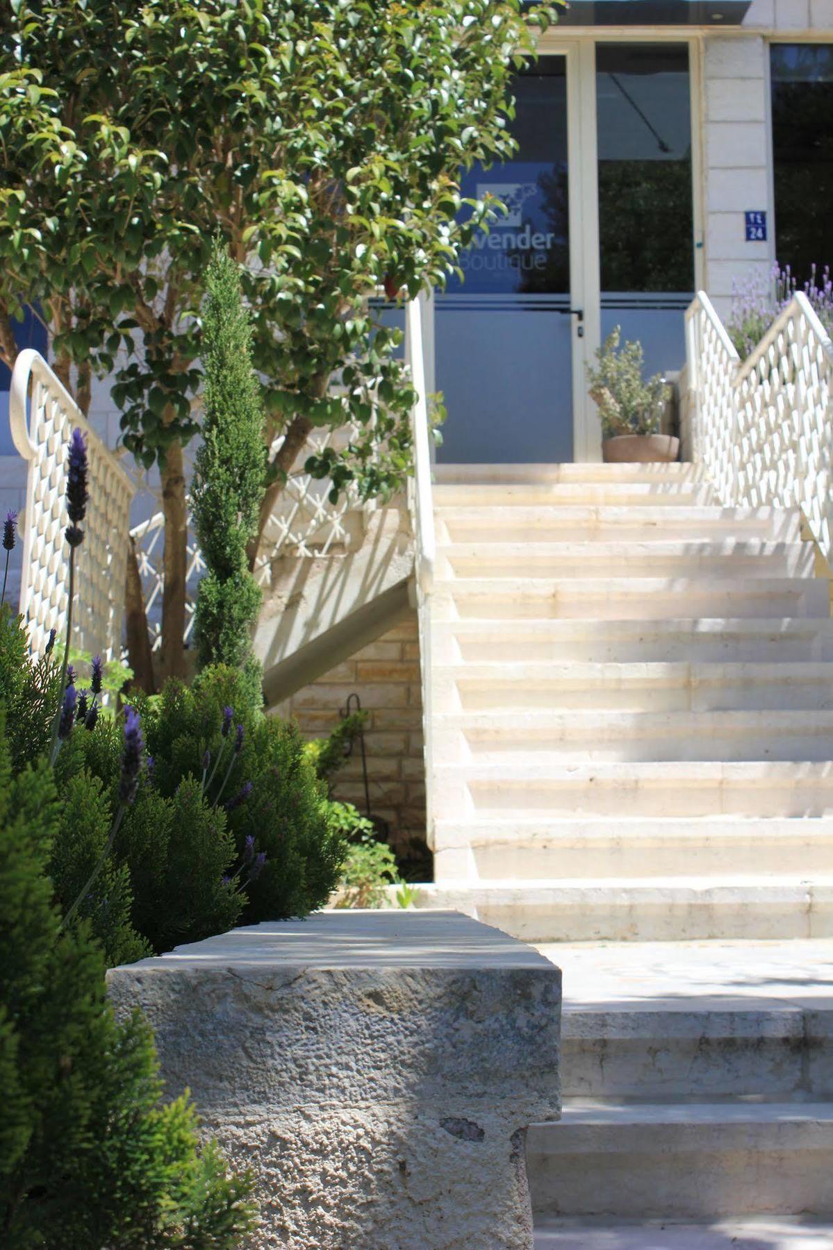 Lavender Boutique Hotel Ramallah Exteriör bild