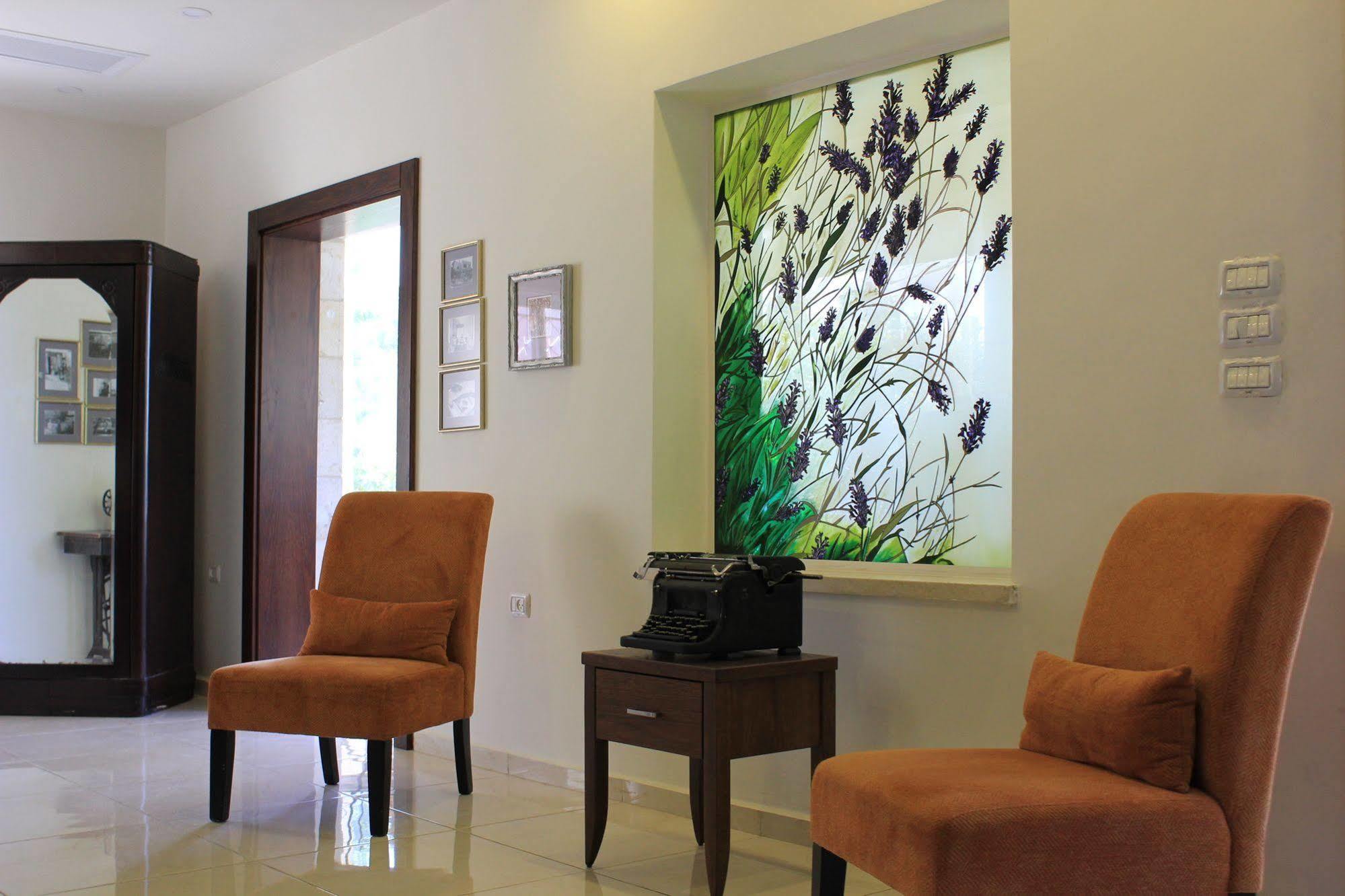 Lavender Boutique Hotel Ramallah Exteriör bild