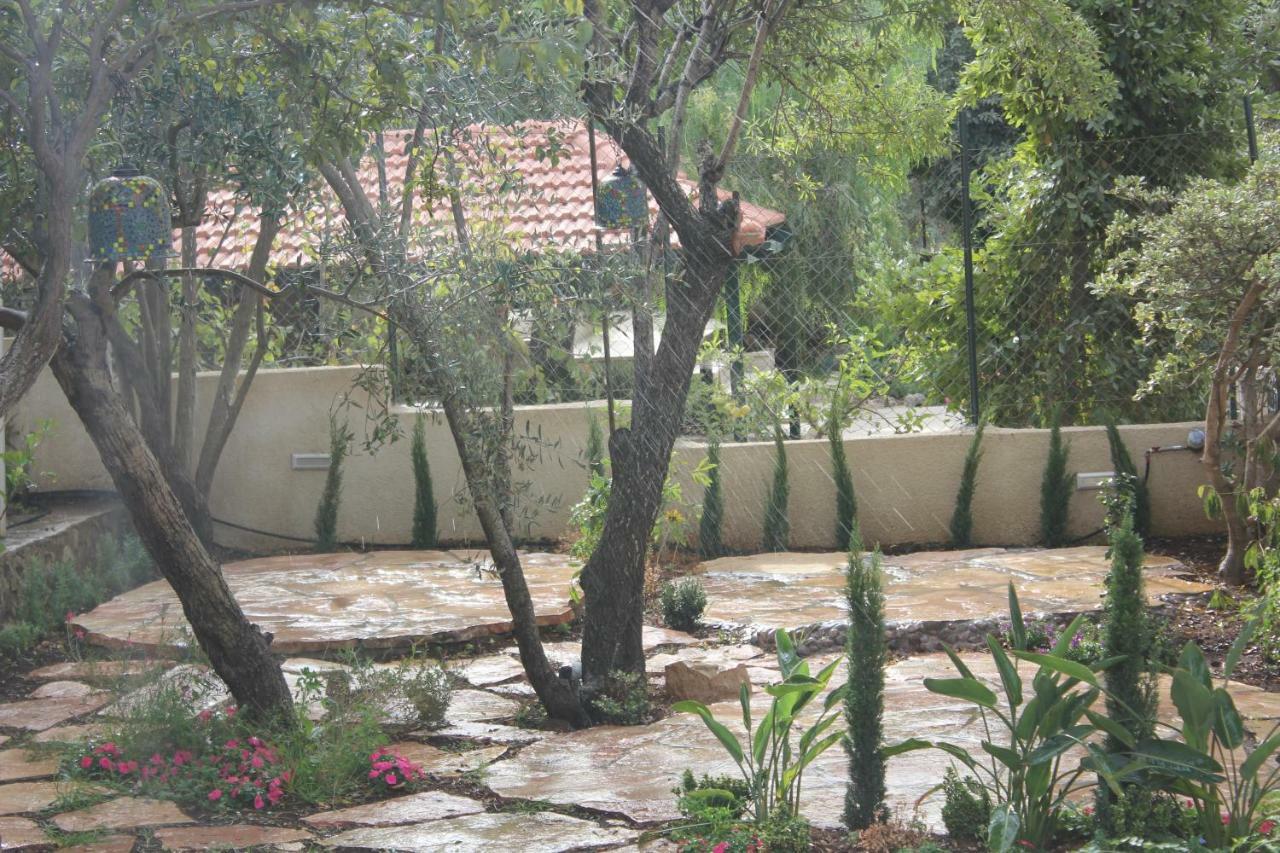 Lavender Boutique Hotel Ramallah Exteriör bild