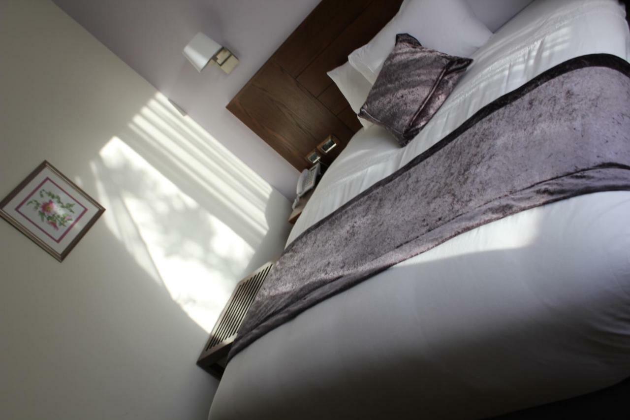 Lavender Boutique Hotel Ramallah Exteriör bild